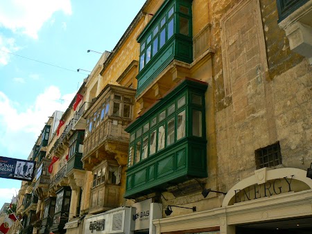 04. Balcoanele din Valletta.JPG