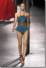 Lanvin-SPRING-2011-RTW-PODIUM-026_runway