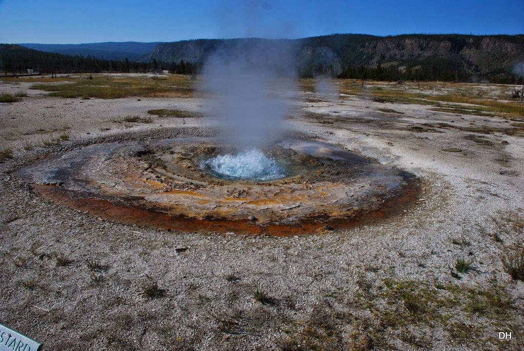 [08-11-14-A-Yellowstone-National-Park%255B120%255D.jpg]