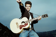 Tyler Hilton
