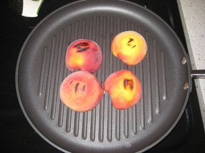 peaches 054