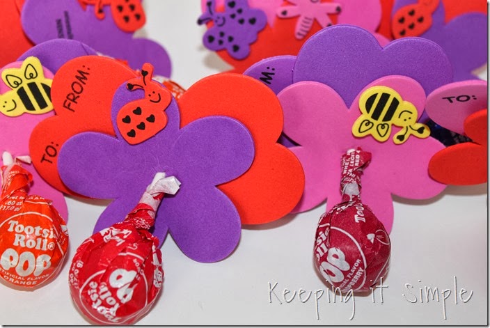 easy-valentine-kids-crafts #orientaltrading (8)