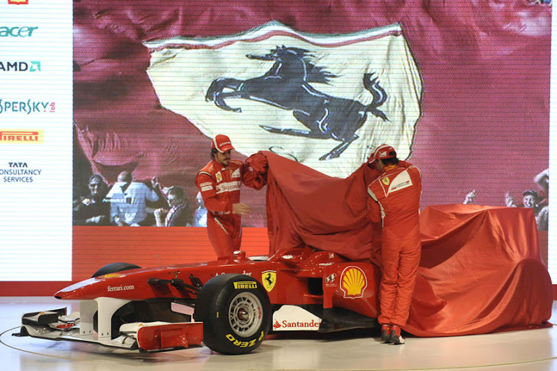 Ferrari-Praesentation-2011-fotoshowImage-51453ce0-564544.jpg