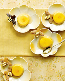 Honey Saffron Panna Cottas With Bee Cookies