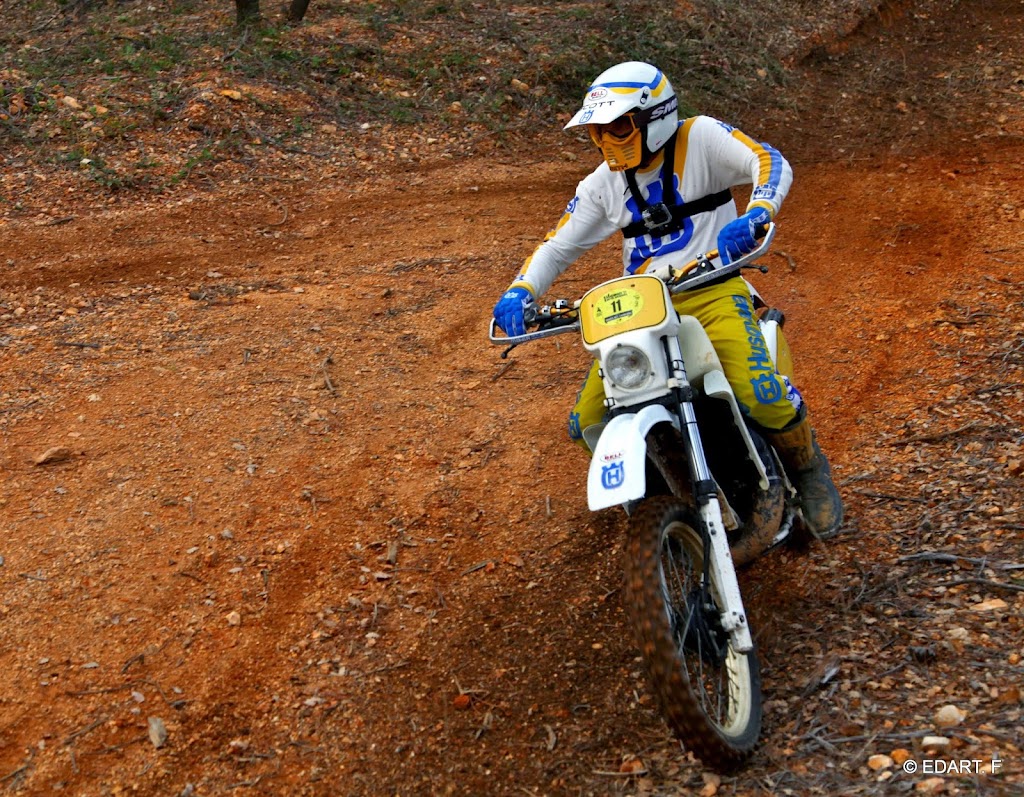 Photos d'un enduro qui eu lieu à Flassan sur Issole-TEST