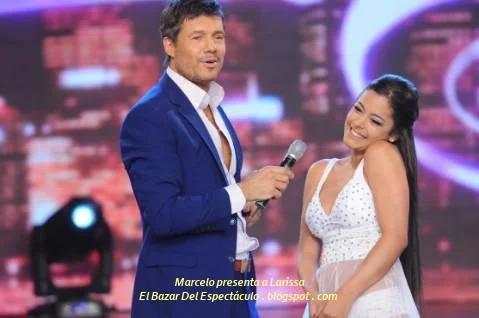 Marcelo presenta a Larissa.JPG