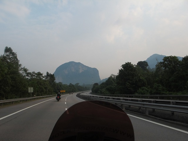 [IMG_52091.jpg]