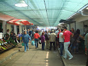 De markt in Santo da Serra. Overdekt en alleen op zondag