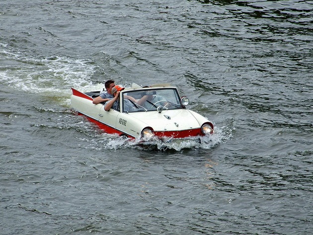 [Amphicar-03%255B3%255D.jpg]