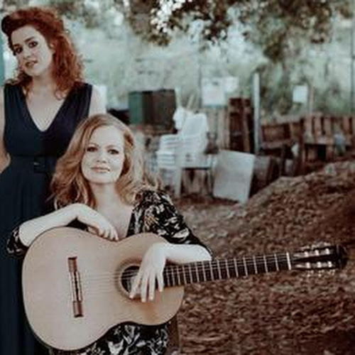 Katie Noonan and Karin Schaupp