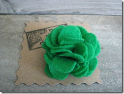 green felt flower pin