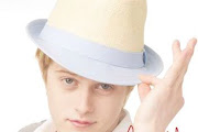 Lucas Grabeel