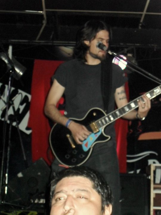 [73070_1684497155134_1318776343_1785241_1133704_n%255B2%255D.jpg]