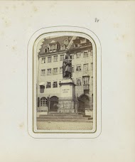 Standbeeld van Albrecht Dürer in Neurenberg