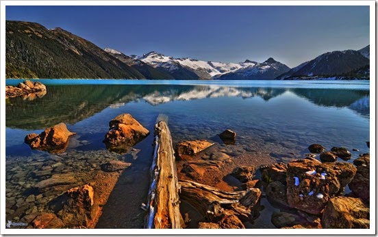 lago-de-montana,-montanas,-reflejo,-nivel-de-aguas-tranquilas-170861