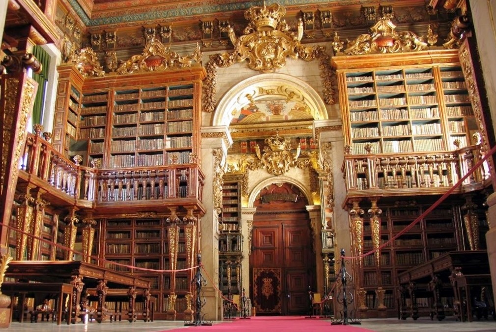 [Biblioteca-da-Univ.-de-Coimbra.215.jpg]