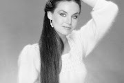 Crystal Gayle