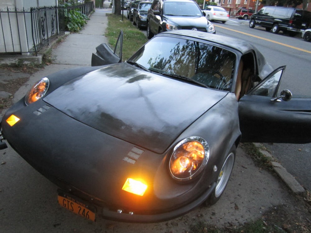 [Ferrari-Dini-Miata-6%255B2%255D.jpg]