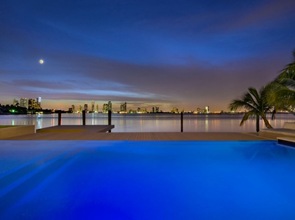 iluminacion-piscina-diseño-infinito-Miami-Beach iluminacion-piscina-diseño-infinito-Miami-Beach