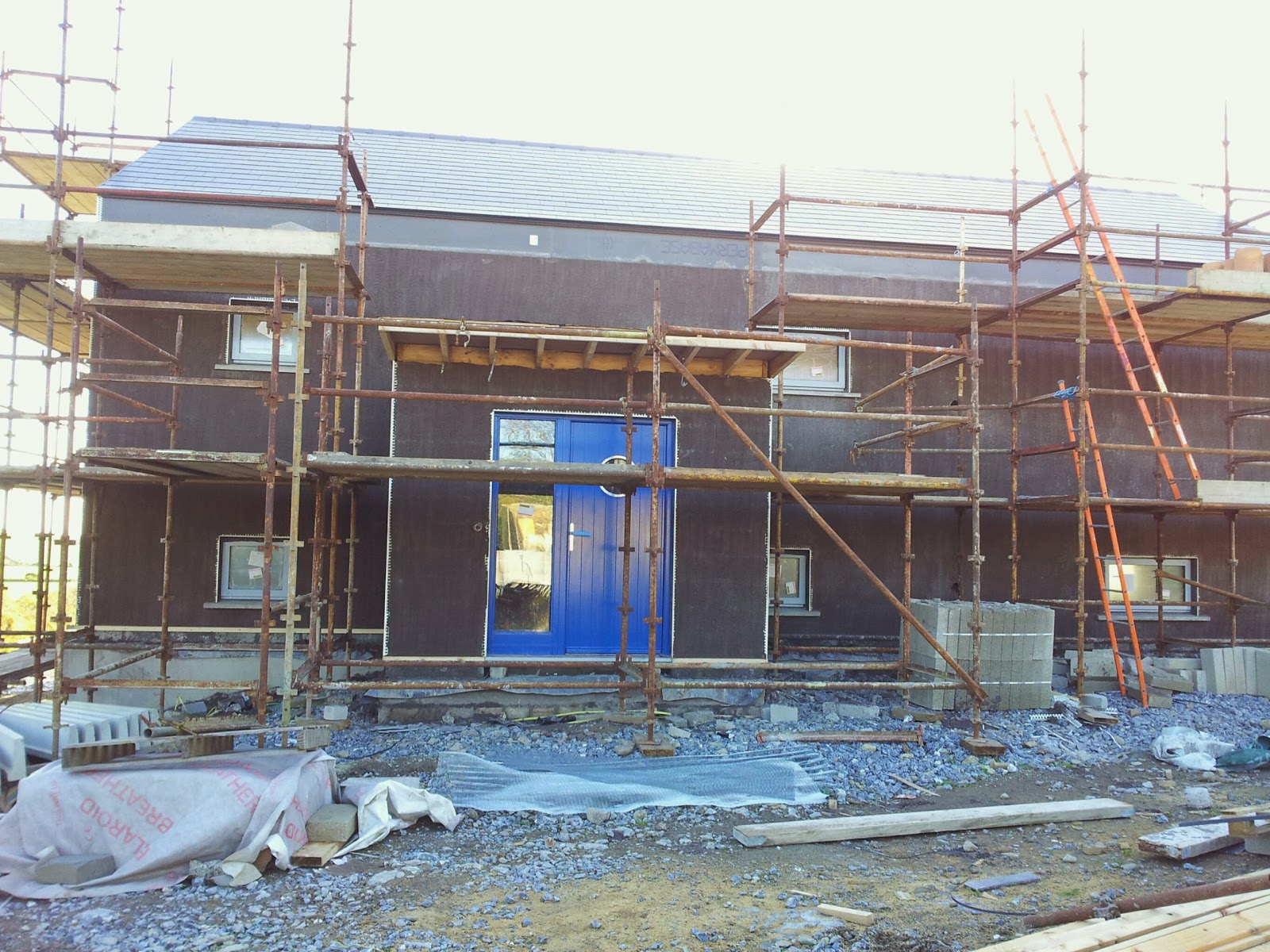 HOUSE BUILD Scratch Coat