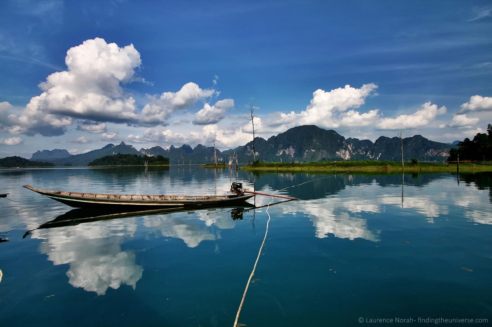 [Long-tail-boat-Khao-Sok-lakehouse5.jpg]