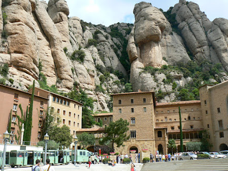 Spectaculos Spania: manastirea de la Montserrat