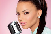 Leslie Grace