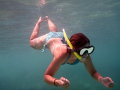 Jenn snorkeling in the clear water of the Kuna Yala.