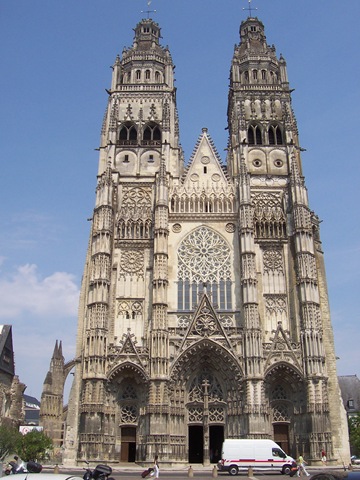 [2010.06.28005cathdraleSaintGatien2.jpg]