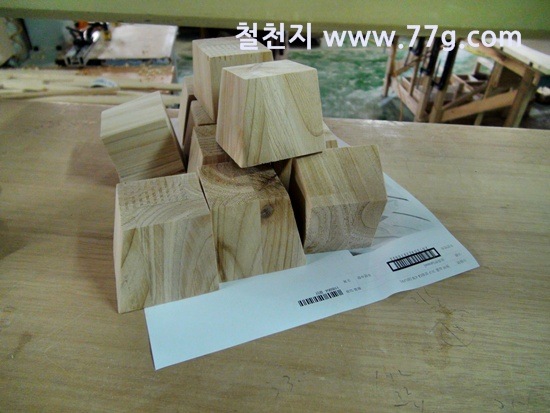 [DSC036823.jpg]