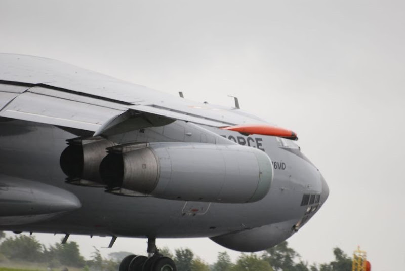 Indian-Air-Force-Il-76MD-Gajraj-Transport-Aircraft-02-R