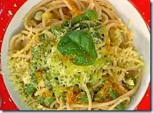 Spaghetti con verdure e piacentino
