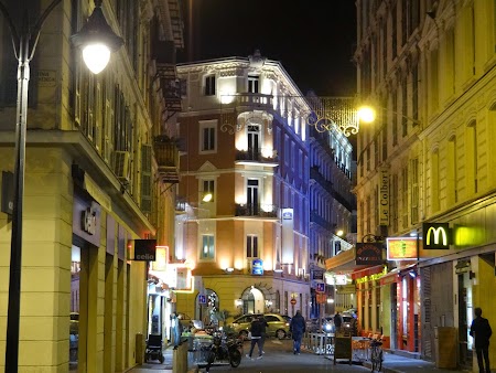 41. Nice by night.JPG