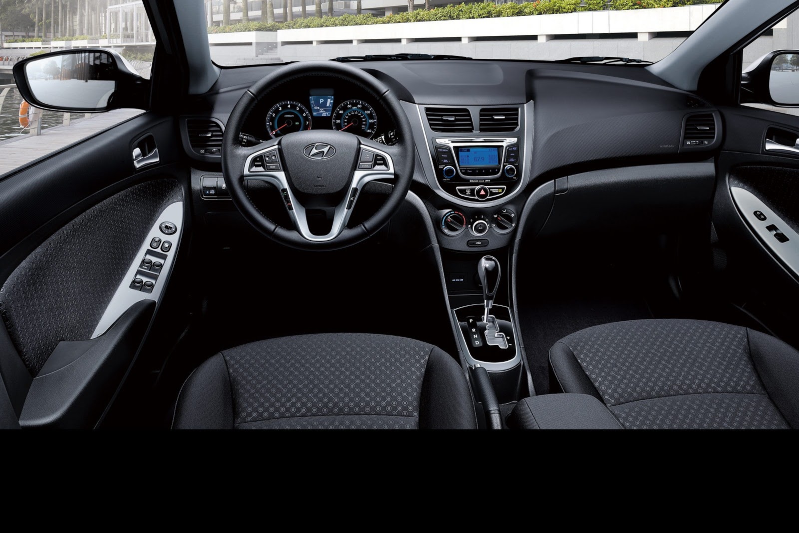 [2014-Hyundai-Accent-212%255B2%255D.jpg]