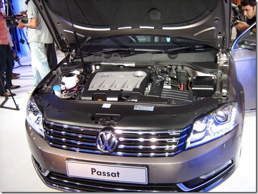 VW_Passat_Engine
