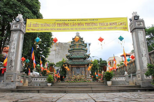TieuTuongHTMinhChau_01.jpg