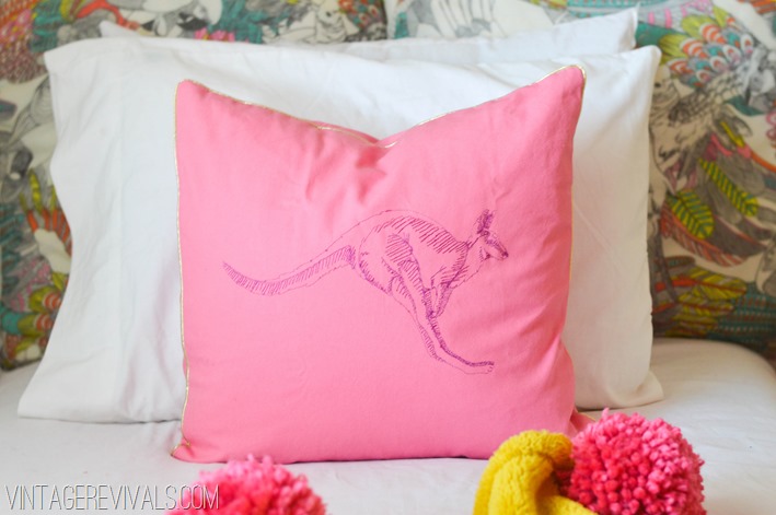 Fluffing vs. Karate Chopping Throw Pillows: What's Your Style? – UTR  Decorating