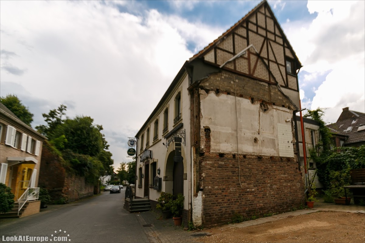 LookAtEurope.com | Европейские фото путешествия. Германия, Дормаген. Крепость-таможня Цонс | Germany, Dormagen Zons