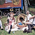 Meschiya Lake & The Little Big Horns