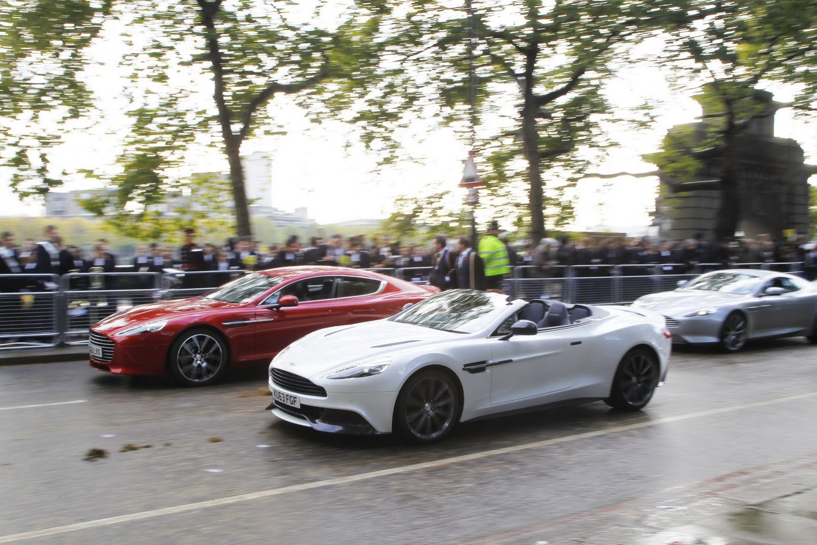 [Aston-Martin-5%255B2%255D.jpg]