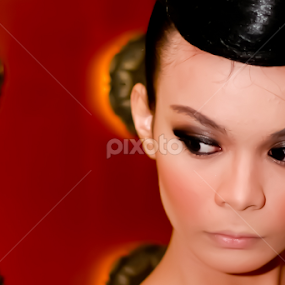 Gaby by Dudy Zarius - People Portraits of Women