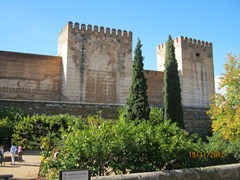 Альгамбра  дворцовый комплекс и крепость