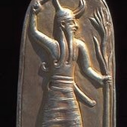 61 - Bajorrelieve del dios fenicio del sol Baal