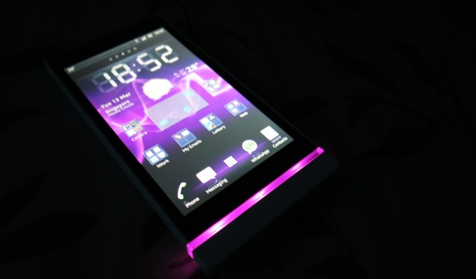 スマホ関連のエイプリルフールネタ ドコモ向けwindows Phoneの実機 Xperia Sのledの色変更 Htc Evo 3d Oneなど リンゲルブルーメン