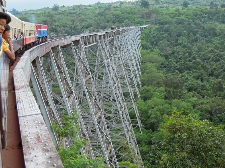 goteik-viaduct-1