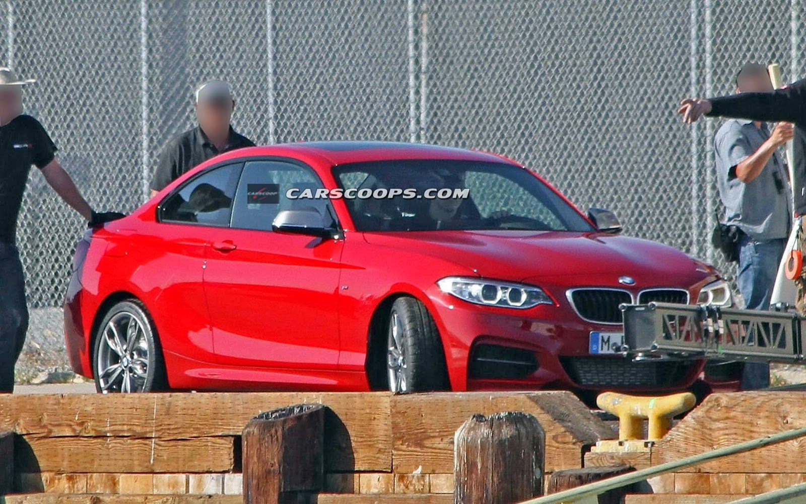 [BMW-M235i-Coupe-Undisguised-2%255B3%255D.jpg]