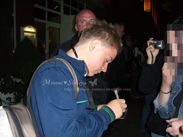 [336211_270383889693511_129059640492604_635757_520918667_o%255B2%255D.jpg]