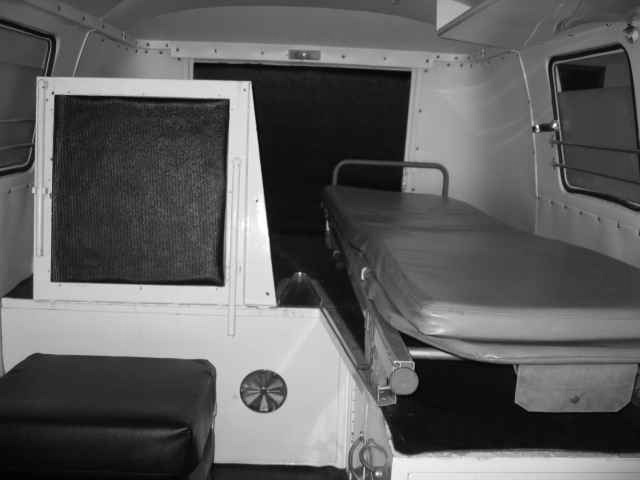 [Ambulancia%2520Bombeiros%2520V.%2520Malveira%25201954.3%255B7%255D.jpg]