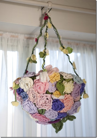 Crochet flowers basket_1