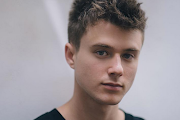 Alec Benjamin